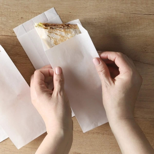 Жиростойкий белый V-пакет для шаурмы 90+40×220 мм