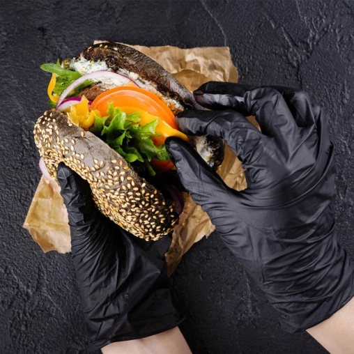 Перчатки AVIORA неопудренные винил ЧЕРНЫЕ р. S 100 шт.