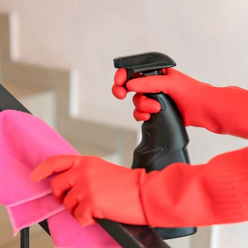 Перчатки AVIORA хозяйственные латексные Красные с удлиненной манжетой 1 пара размер L