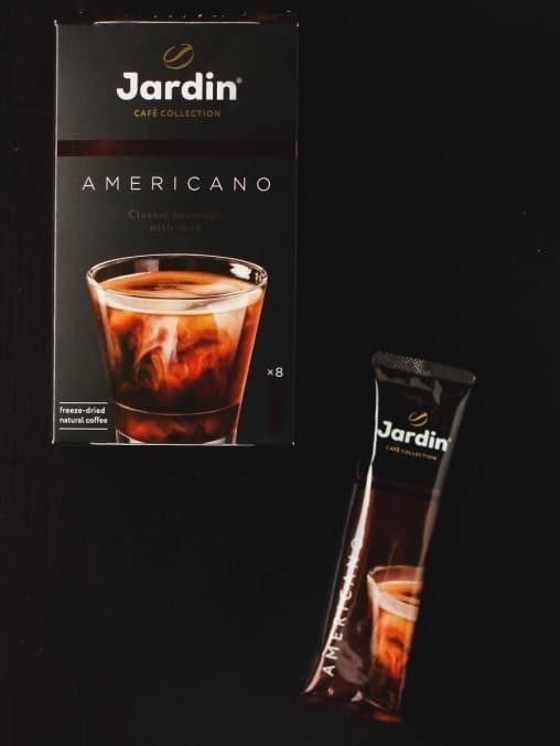 Кофе растворимый Jardin Americano 8 стиков × 15г