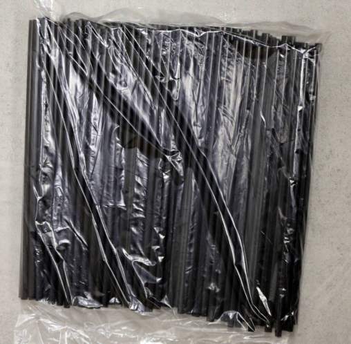 Пластиковые трубочки черные прямые 240 мм d=8 мм по 135 шт.