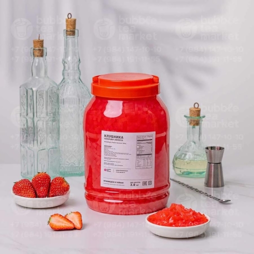 Кусочки кокоса в сиропе Bubble Tea Клубника 3800 г
