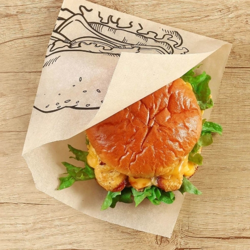 Жиростойкий бумажный уголок с принтом БУРГЕР 175×140 мм Крафт