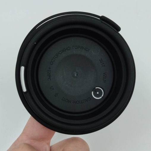 Крышка ВЗЛП тип И с узким питейником и заглушкой Черная d=80