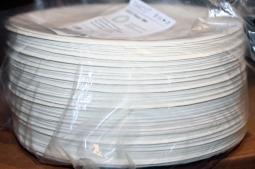 Тарелка бумажная DoECO PLATE 180 W Белая d=180 мм