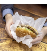 Оберточная бумага белая парафинированная в листах 305×305 мм по 500 в пачке