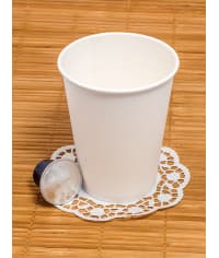 Бумажный стакан для горячих напитков Белый d=90 370 мл