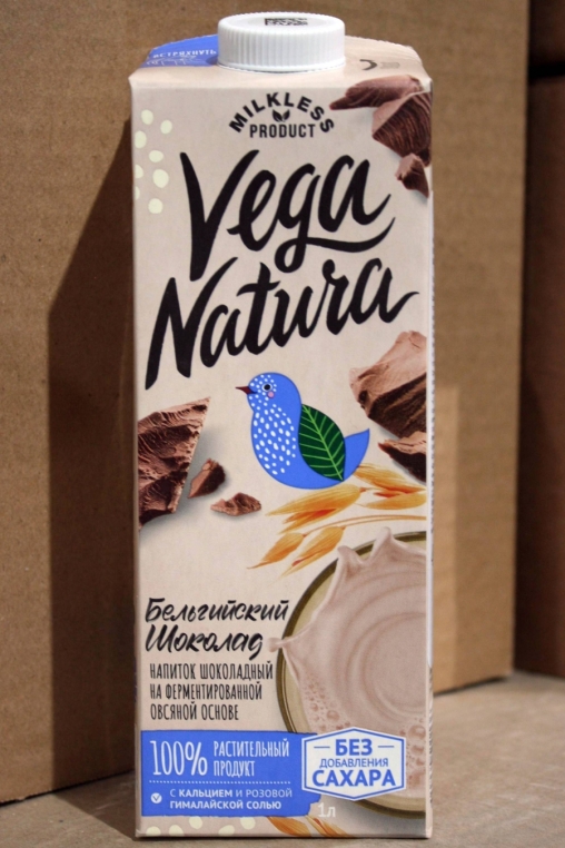 Напиток Vega Natura Бельгийский шоколад на овсяной основе 1,5% 1000 мл
