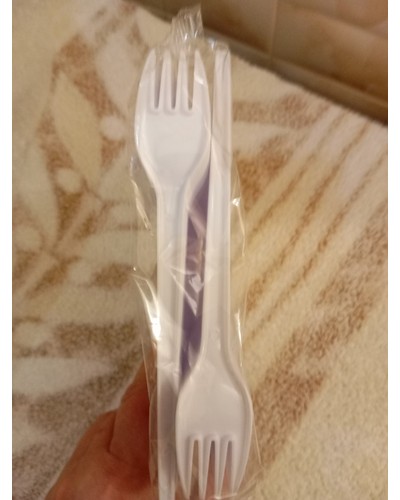 Вилка столовая компакт Эконом Белая 165 мм по 100 шт. отзыв № 35238260-0275-3 от 20.04.2025 12:14:37 фото № 2