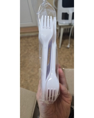 Вилка столовая компакт Эконом Белая 165 мм по 100 шт. отзыв № 58330598-0248-1 от 30.09.2025 08:18:43 фото № 2