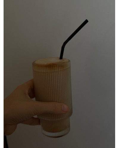 Пластиковые трубочки Черные с изгибом 210 мм d=5 мм отзыв № 24762246-1060-1 от 15.08.2025 06:52:50 фото № 1