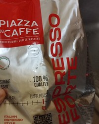 Кофе в зернах Piazza del Caffe Espresso Forte 1000 г № 84325540-0125-1 22.04.2024 17:51:31 фото № 1