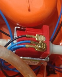 Вибрационная помпа ULKA HF2S 18W 230V № 33200229-0273-1 30.04.2025 05:28:44 фото № 1